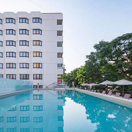 Hesperia Sevilla Ngoại thất bức ảnh